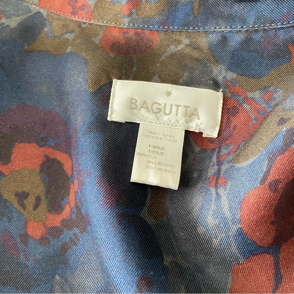 Bagutta Pure Silk Dark Floral Button Down Blouse - Picture 5 of 7
